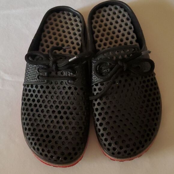 Uanmi slip on kids water mules size 28/29 - Picture 1 of 8